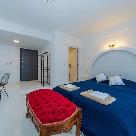 Downtown Fethiye Suites Apartment *