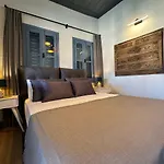 Old Town Hotel