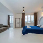 Hotel Old Town *