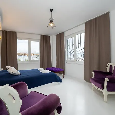 Downtown Fethiye Suites Apartment
